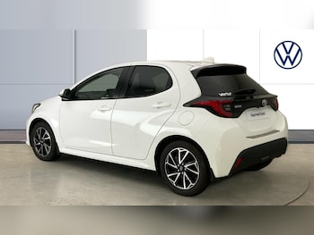 Used Toyota Yaris 2022 for sale - 75689672: Photo