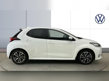 Used Toyota Yaris 2022 for sale - 75689672: Photo
