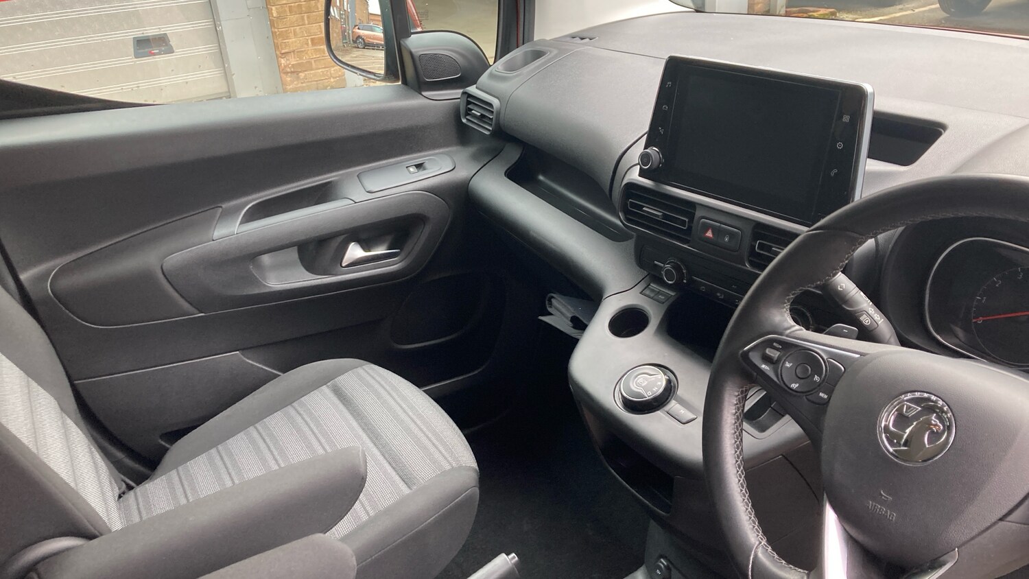 Used Vauxhall Combo Life 2021 for sale - 77968508: Photo 14