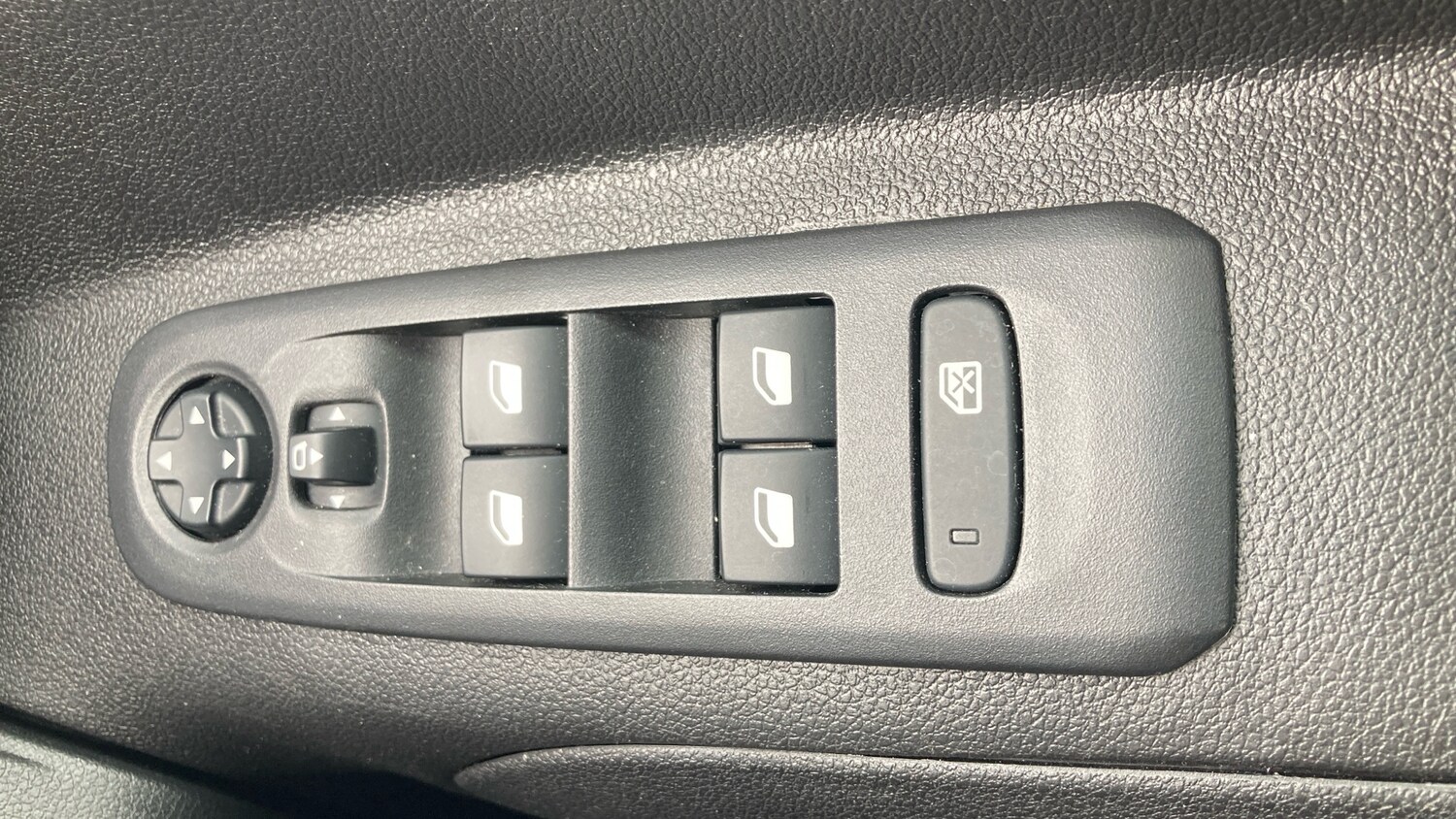 Used Vauxhall Combo Life 2021 for sale - 77968508: Photo 27