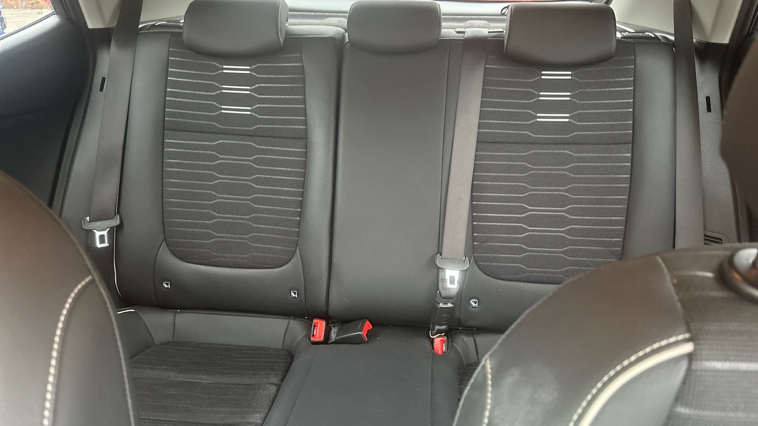 Used Kia Stonic 2021 for sale - 76404431: Photo 15