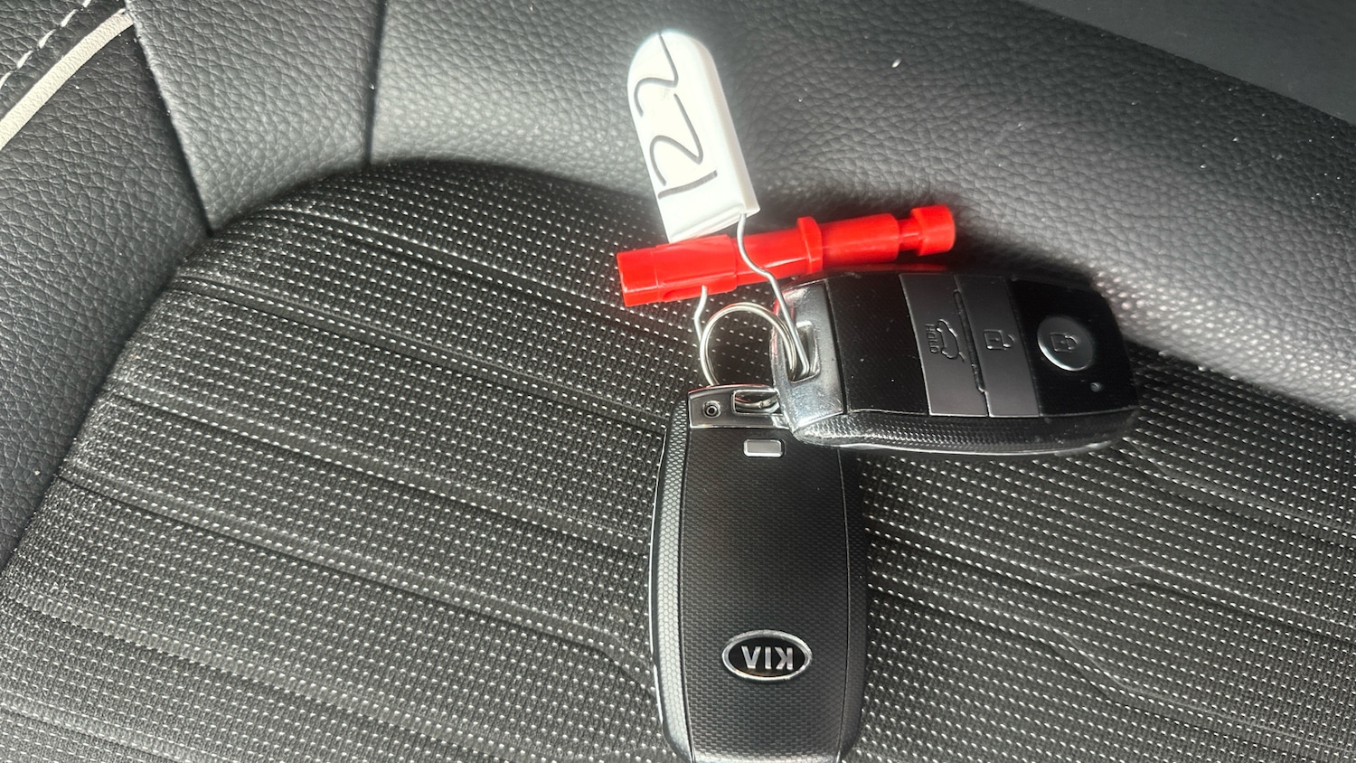 Used Kia Stonic 2021 for sale - 76404431: Photo 20