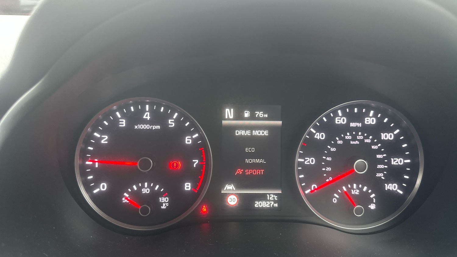 Used Kia Stonic 2021 for sale - 76404431: Photo 43