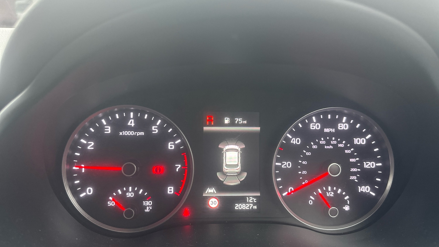 Used Kia Stonic 2021 for sale - 76404431: Photo 44