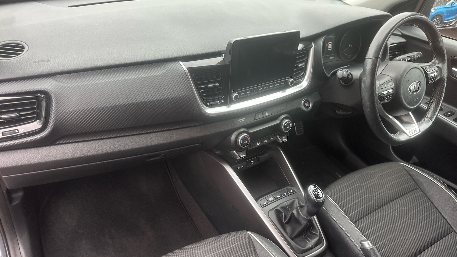 Used Kia Stonic 2021 for sale - 76404431: Photo 9