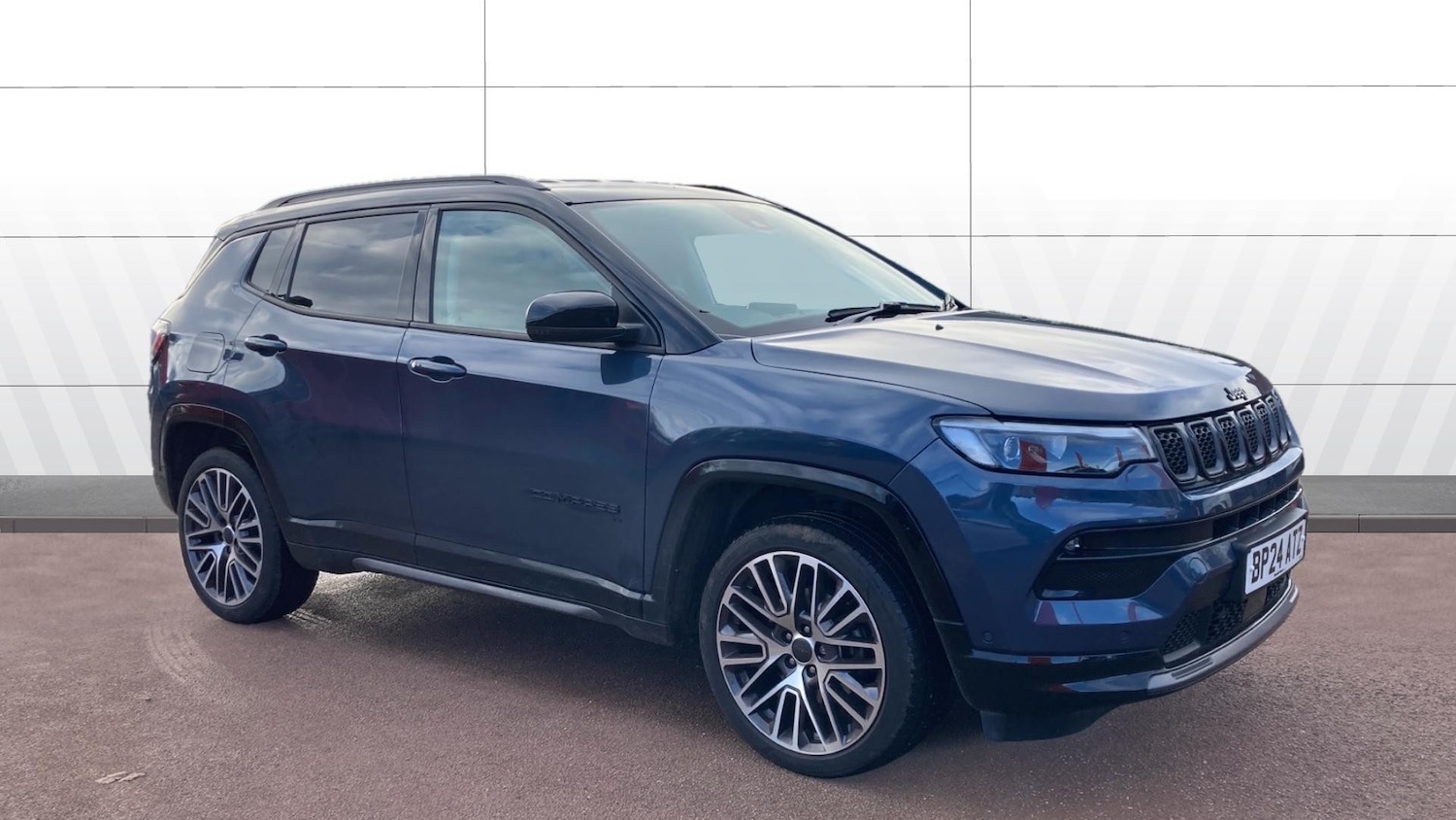 Used Jeep Compass 2024 for sale - 76710013: Photo 1