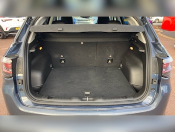 Used Jeep Compass 2024 for sale - 76710013: Photo