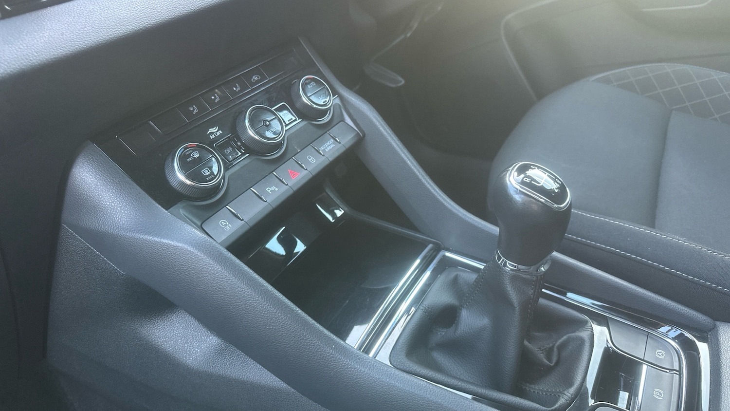 Used Skoda Karoq 2022 for sale - 76831573: Photo 13