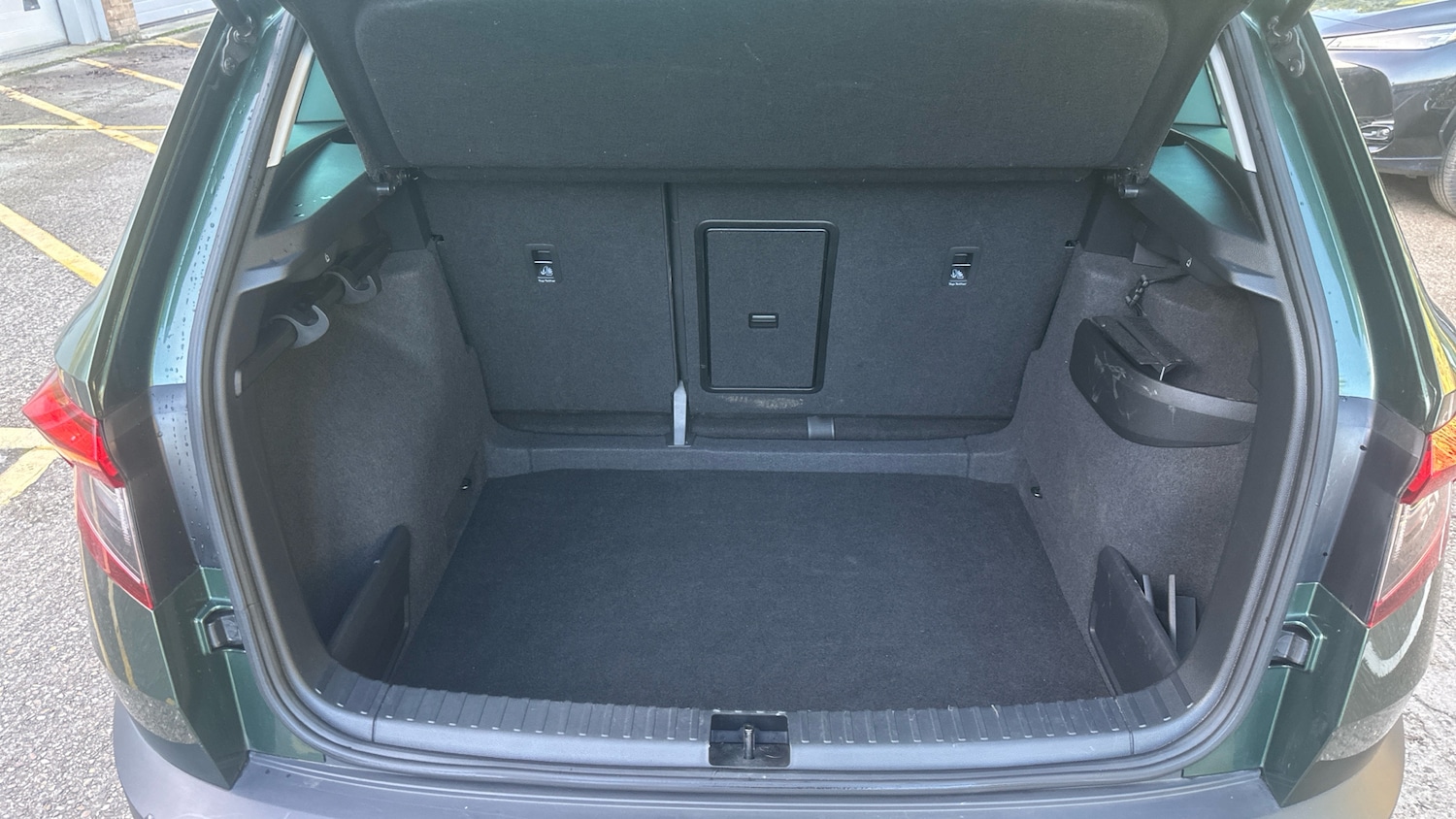 Used Skoda Karoq 2022 for sale - 76831573: Photo 4