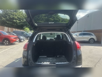 Used Peugeot 2008 2019 for sale - 79177463: Photo