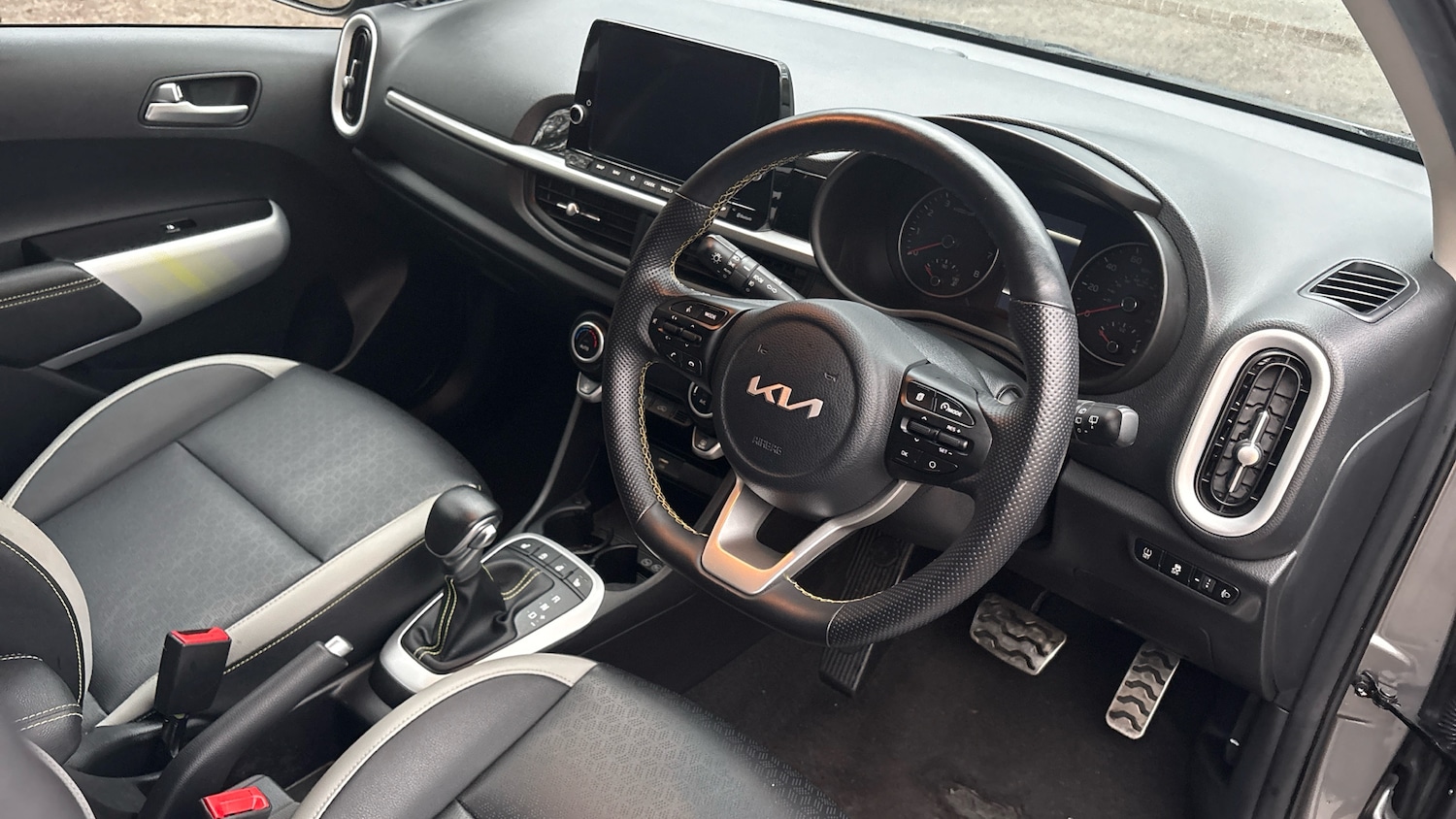 Used Kia Picanto 2022 for sale - 77036636: Photo 11