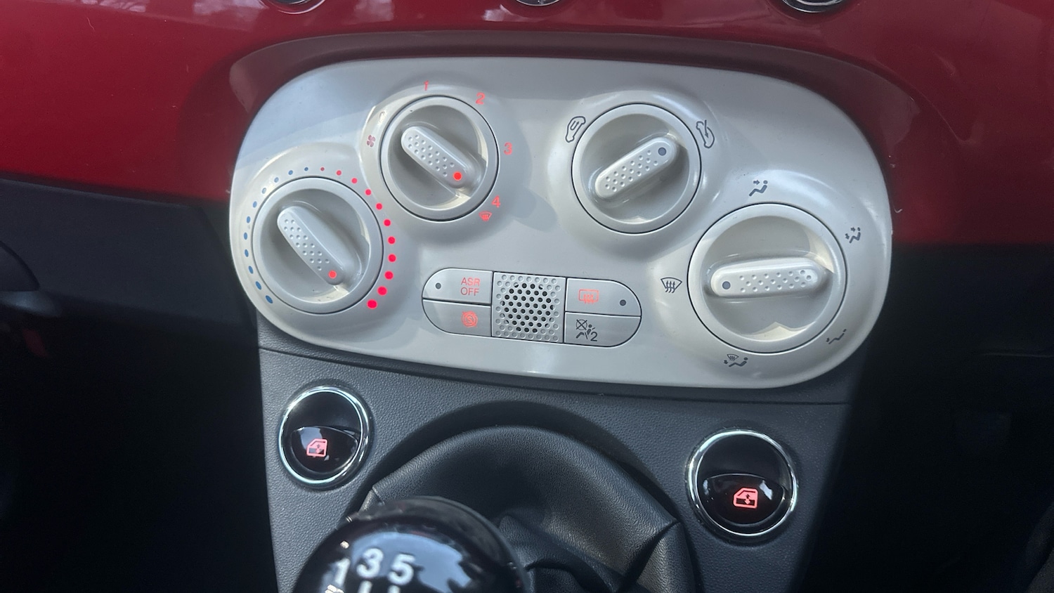 Used Fiat 500 2016 for sale - 76777911: Photo 26