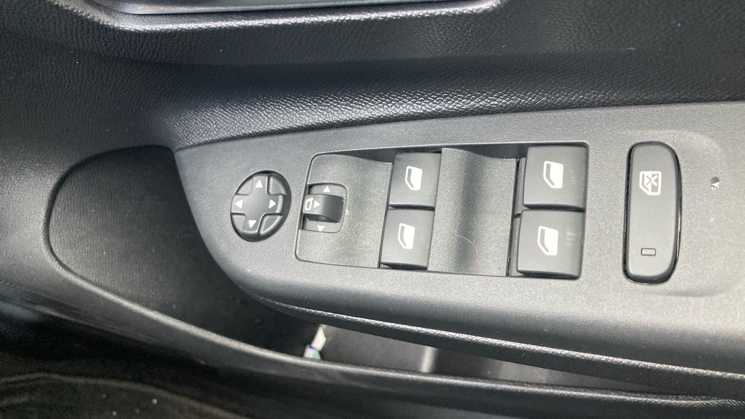 Used Vauxhall Corsa 2023 for sale - 76653093: Photo 24