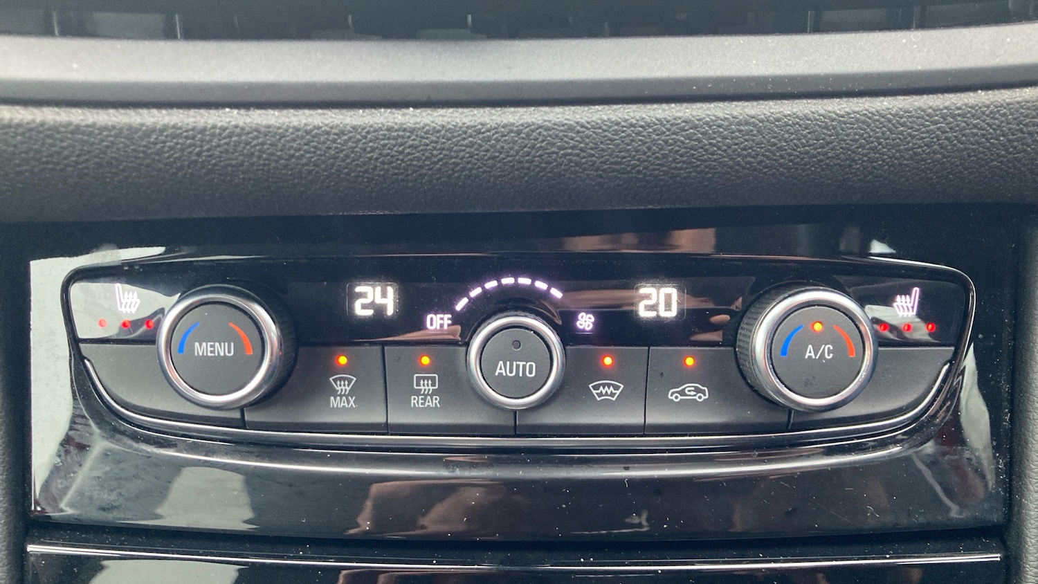 Used Vauxhall Grandland 2023 for sale - 77953854: Photo 36