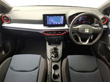 Used SEAT Ibiza 2025 for sale - 77933130: Photo