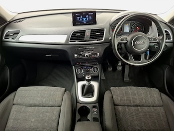 Used Audi Q3 2018 for sale - 77999545: Photo