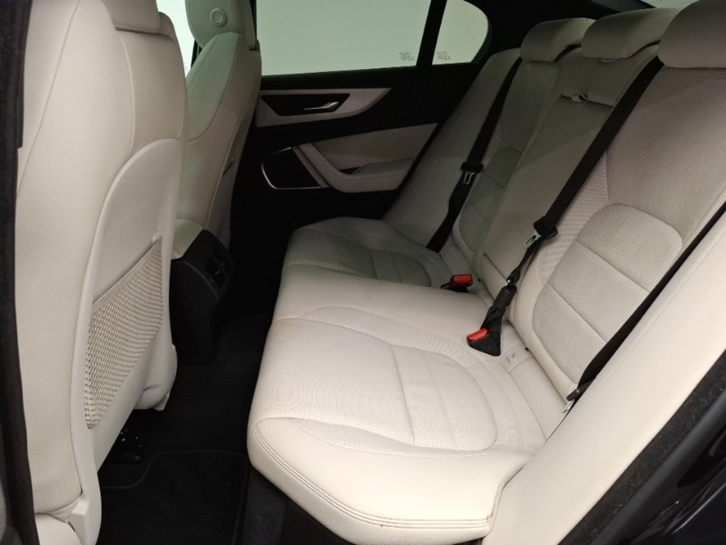 Used Jaguar XE 2023 for sale - 77992553: Photo 6