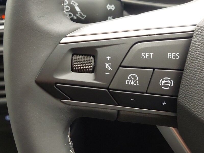 Used SEAT Leon 2025 for sale - 77536740: Photo 18