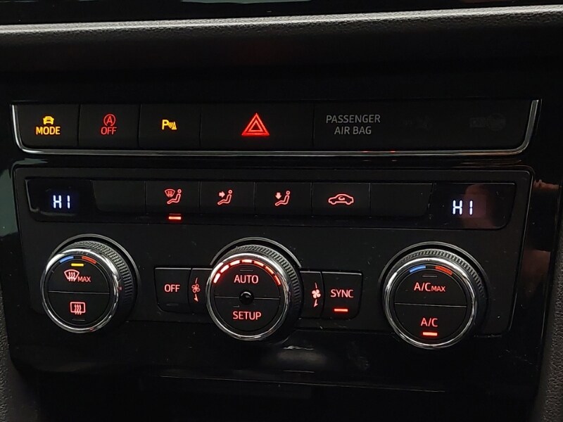 Used SEAT Leon 2019 for sale - 77173620: Photo 15