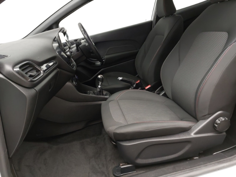 Used Ford Fiesta 2018 for sale - 76860727: Photo 5