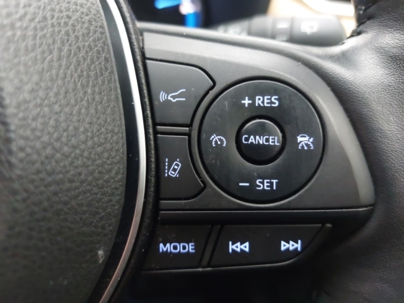 Used Toyota RAV4 2022 for sale - 77596801: Photo 17