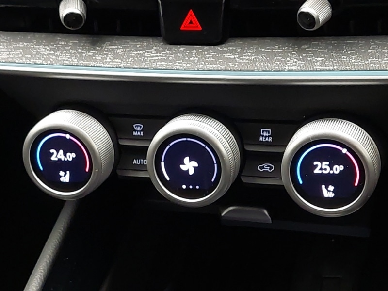 Used Skoda Superb 2024 for sale - 76321485: Photo 17