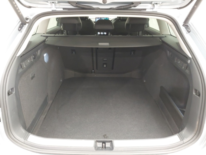 Used Skoda Superb 2024 for sale - 76321485: Photo 8