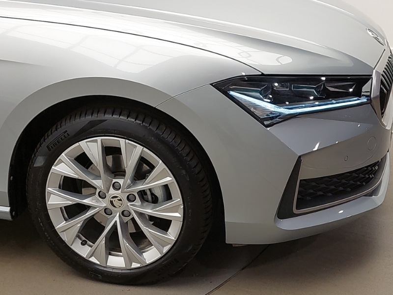 Used Skoda Superb 2024 for sale - 76321485: Photo 9