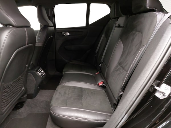 Used Volvo XC40 2021 for sale - 75921632: Photo 6