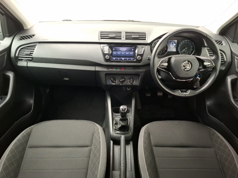 Used Skoda Fabia 2021 for sale - 76749144: Photo 2