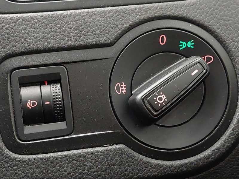 Used Volkswagen Polo 2017 for sale - 77130037: Photo 17