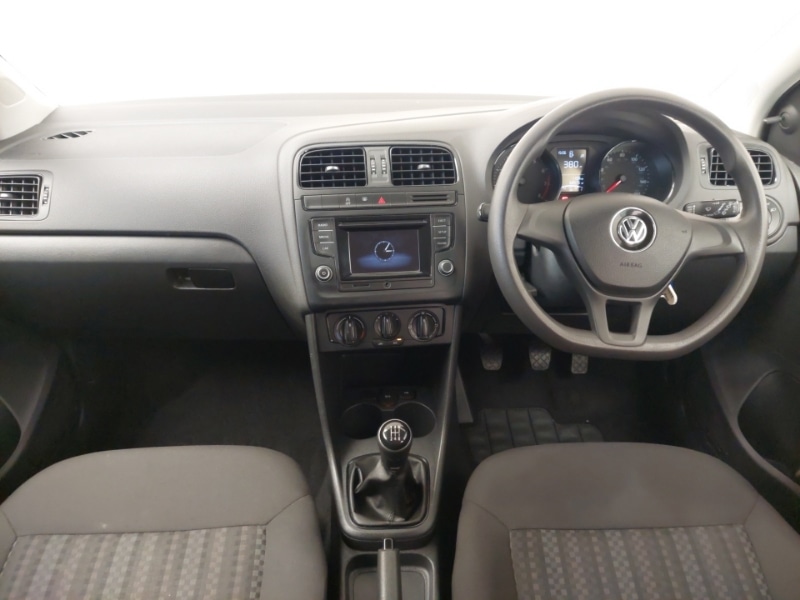 Used Volkswagen Polo 2017 for sale - 77130037: Photo 2