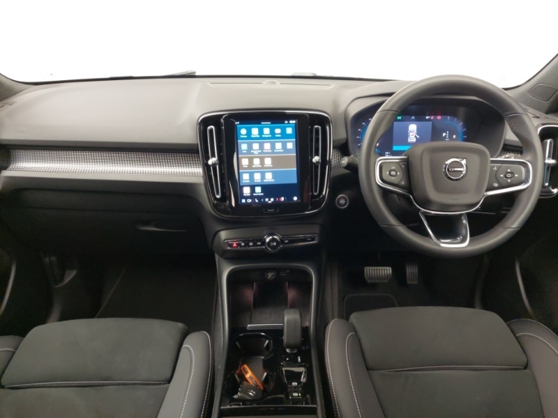 Used Volvo XC40 2022 for sale - 77933148: Photo 2