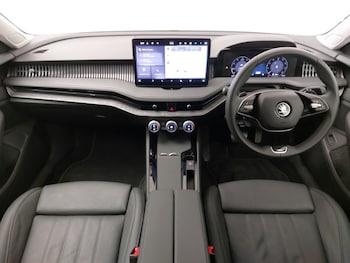 Used Skoda Superb 2024 for sale - 76244350: Photo