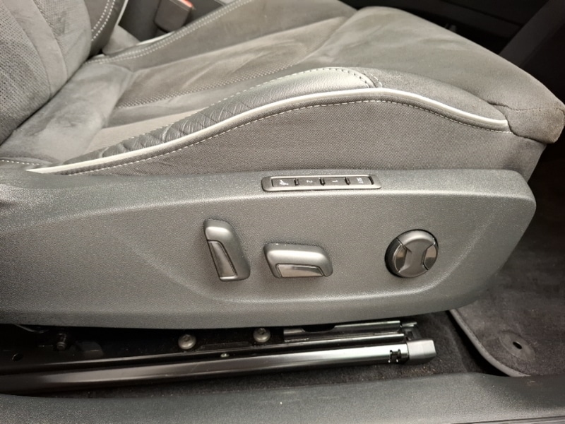 Used Skoda Enyaq 2025 for sale - 78163932: Photo 13