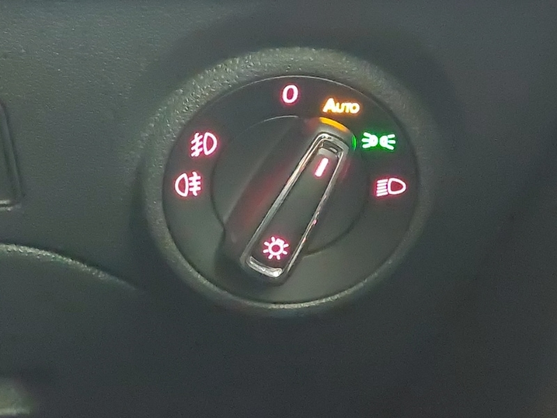 Used SEAT Leon 2019 for sale - 76915493: Photo 17