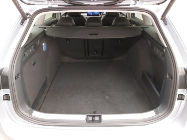 Used Skoda Superb 2024 for sale - 74005548: Photo 8