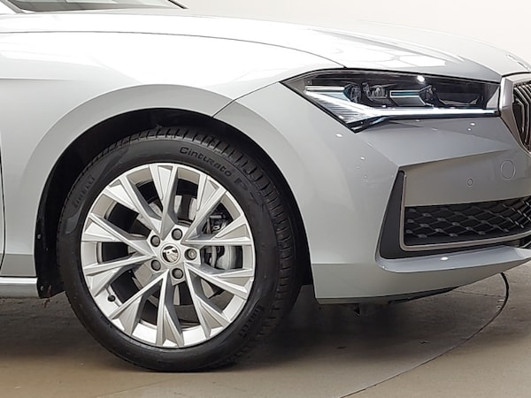Used Skoda Superb 2024 for sale - 74005548: Photo 9