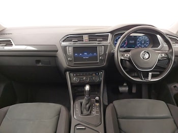 Used Volkswagen Tiguan 2017 for sale - 76331610: Photo