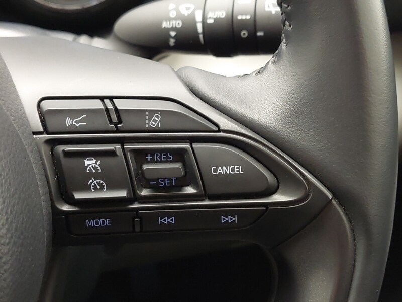 Used Toyota Yaris 2022 for sale - 77324966: Photo 19