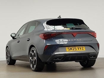 Used Cupra Leon 2025 for sale - 76103570: Photo 3