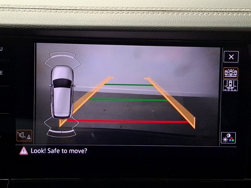 Used Volkswagen Touareg 2019 for sale - 77573276: Photo 11