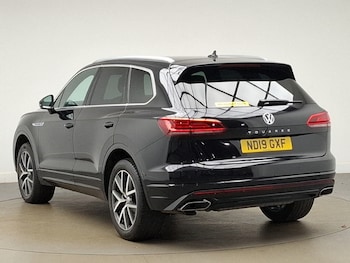 Used Volkswagen Touareg 2019 for sale - 77573276: Photo