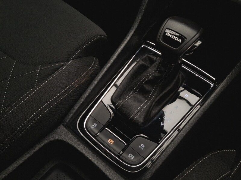 Used Skoda Karoq 2024 for sale - 77651754: Photo 17