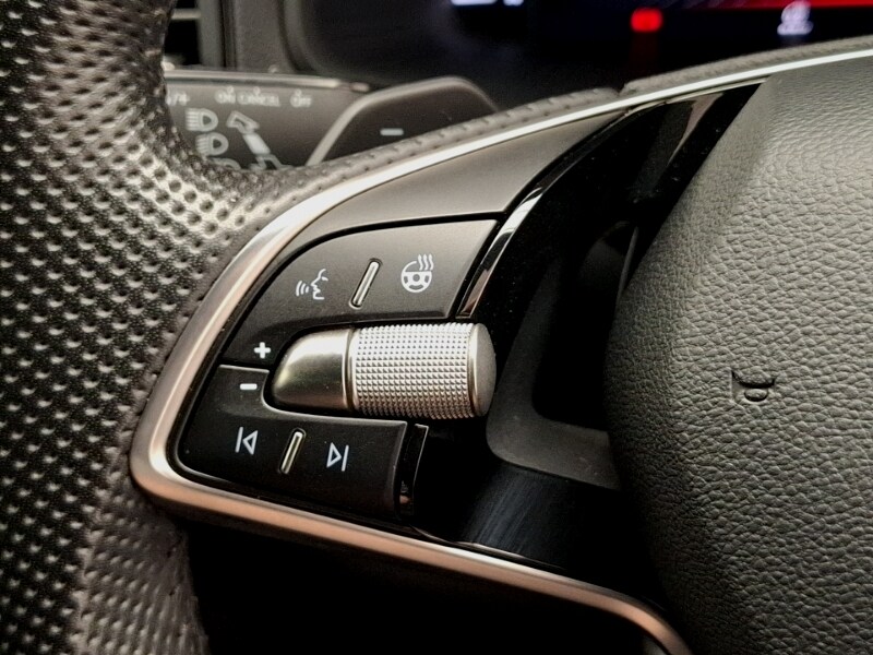 Used Skoda Karoq 2024 for sale - 77651754: Photo 18