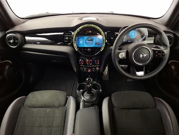 Used MINI Hatch 2023 for sale - 79006350: Photo