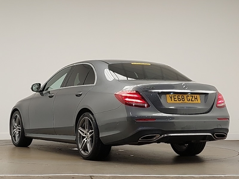 Used Mercedes-Benz E Class 2018 for sale - 76987316: Photo 3