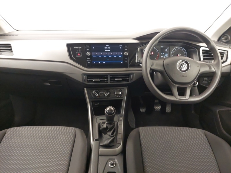 Used Volkswagen Polo 2019 for sale - 76301793: Photo 2