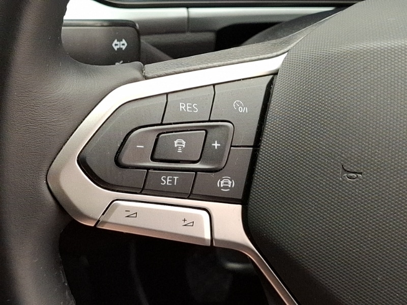 Used Volkswagen T-Roc 2023 for sale - 78219791: Photo 18