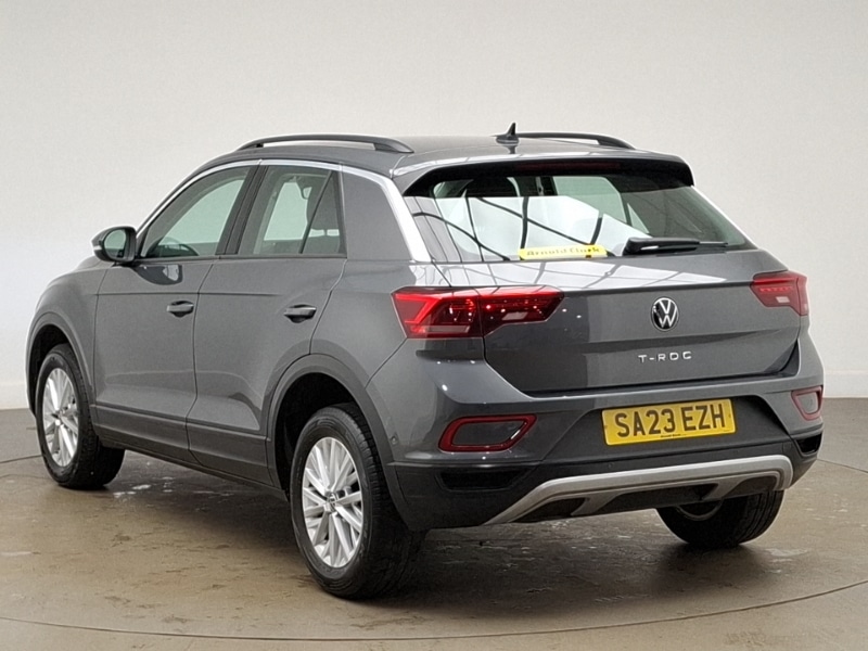 Used Volkswagen T-Roc 2023 for sale - 78219791: Photo 3